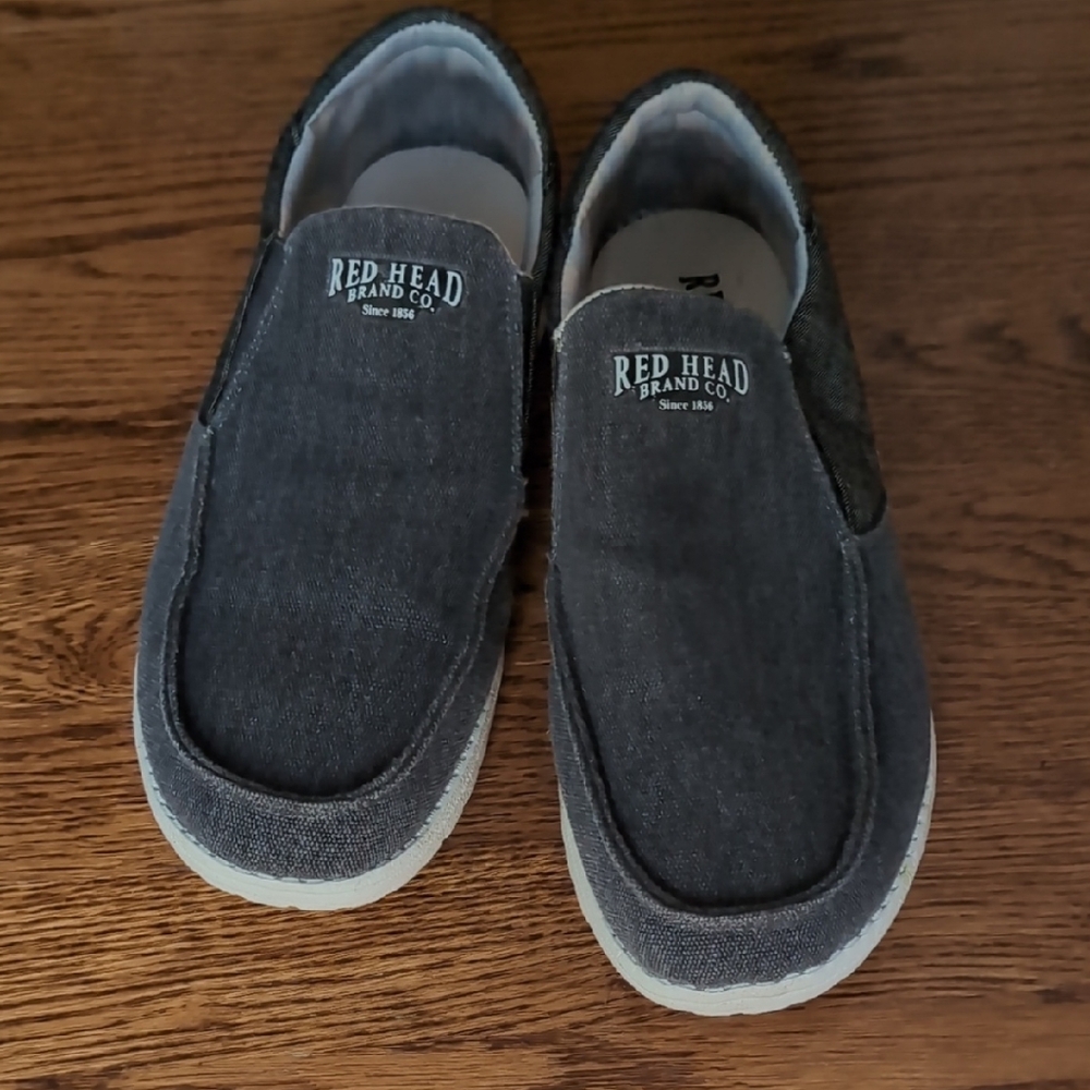 RedHead Men's Charcoal Slip-On Loafers